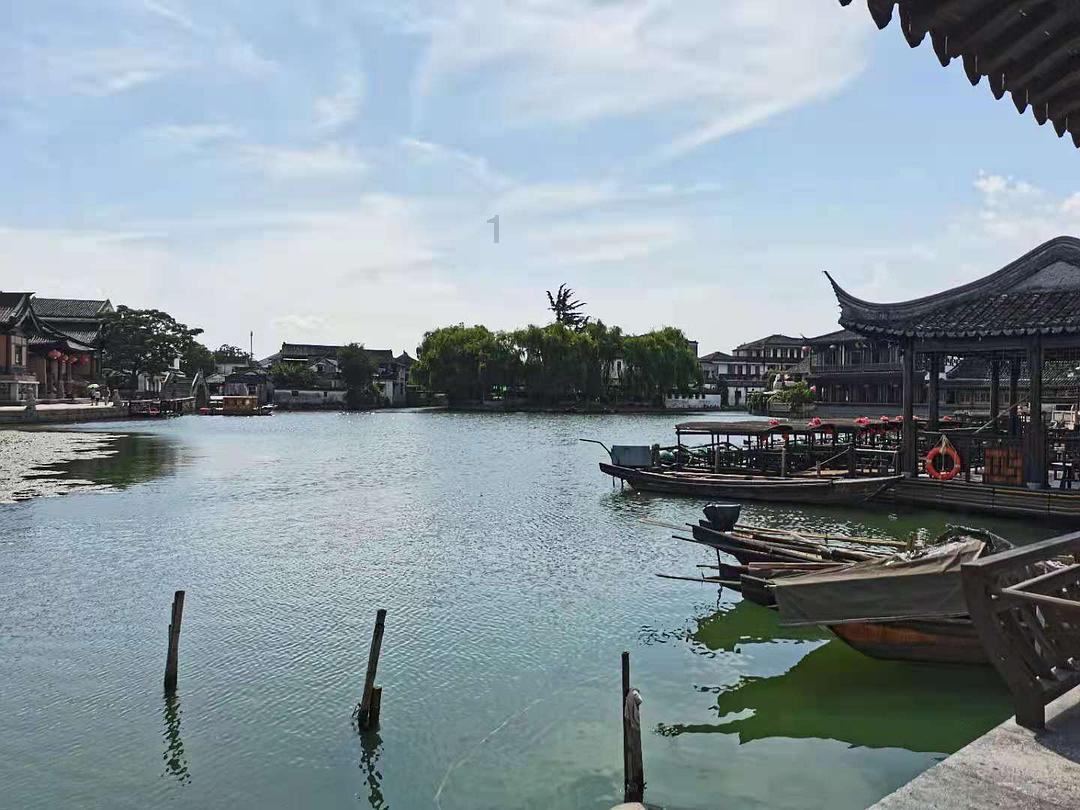 李佳洁说偶像是黑夜屏幕里伸出的手,你怎么看?-专业的红迪网平台